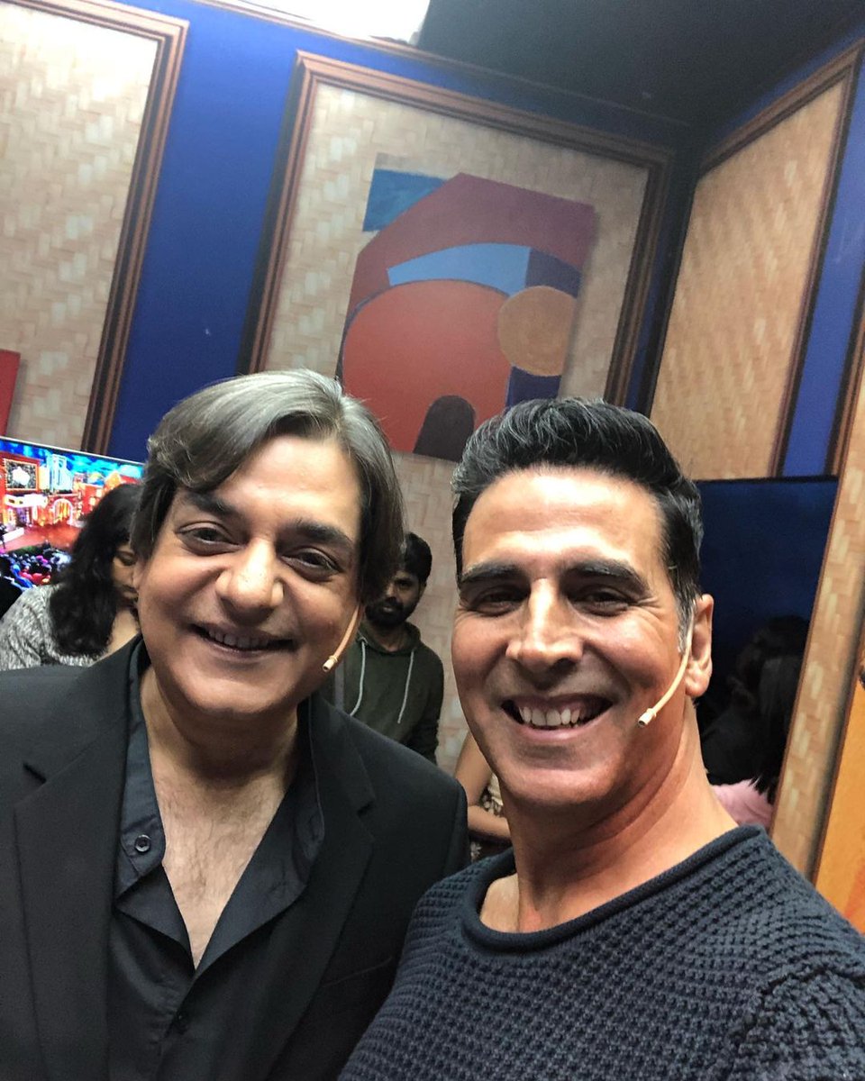 Akshay sir with #ChandrachurSingh on the sets of #TheKapilSharmaShow during #Cuttputlli promotions today.
