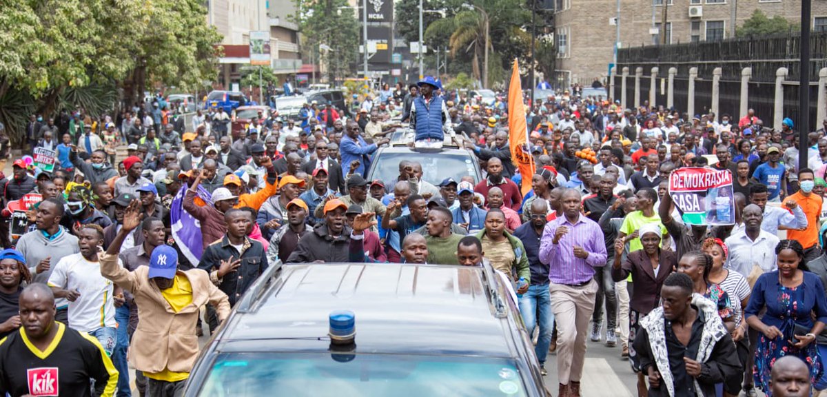 RailaOdinga's tweet photo. First they came for the socialists, and I didn't speak out. Then they came for the trade unionists, and I didn't speak out. Then they came for the Jews, and I didn't speak out. Then they came for me and there was no one left to speak for me.-Martin Niemöller #ThePeopleVsChebukati https://t.co/V0uRL3E2Vh