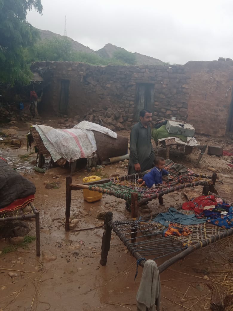 DrUmarBaloch92's tweet photo. #SaveSouthPunjab
#SouthPunjabNeedHelp https://t.co/IFwXCIcqda