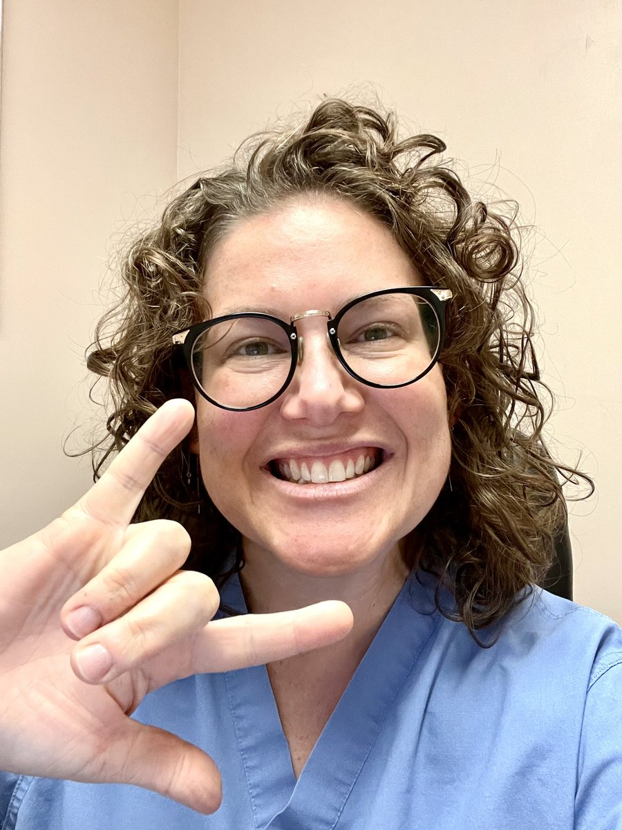 KtMcH's tweet photo. Happy Monday from this #AbortionProvider! Hope you affirm yourself through your choices and behavior today.
Your life is yours, your body is yours, your future is yours.
#Abortion is freedom, and freedom is a verb, an action.
(Thanks to Daniel Kahn for that amazing song!) https://t.co/VatU4hLL5f