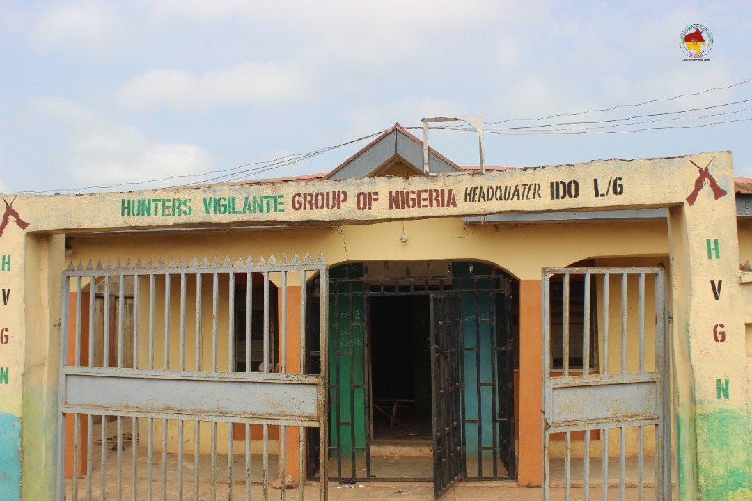oyogowa's tweet photo. Ido Town Lacks Borehole Facilities

Shockingly, Ido town, Ido LGA's headquarters has no street light and borehole.

We need the @oyostategovt and Ido local government to take necessary actions because the security of lives and properties is non-negotiable and water is life https://t.co/JG9LfIVfY9