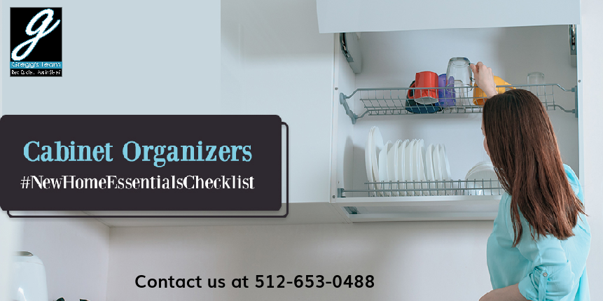 Greggklar's tweet photo. Arrange your kitchen with cabinet organizers! Stay tuned to learn more on the new home essentials checklist. #RealEstate #RealEstateAgent #NewHome #HomeEssentials #NewHomeEssentials #NewHomeEssentialsChecklist 
#GreggsTeamRealEstateGroup 
#AustinRealtor https://t.co/535aByUaNb