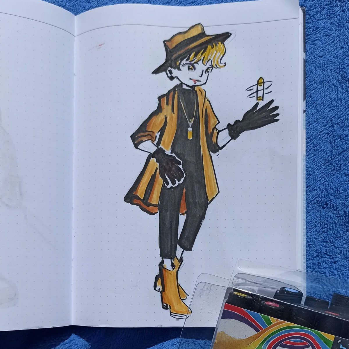 Eurinomio_X's tweet photo. Después de escribir todo el año🖊️, es bonito tener un espacio veraniego para garabatear un poco✏️ #summerdrawing https://t.co/y6yJDc6qKD