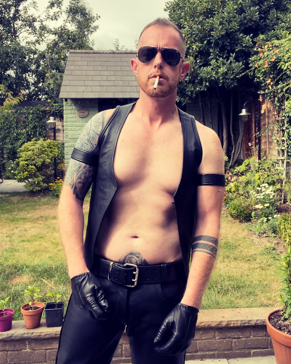 Leather Cub London (BLUF 463) ♠️ (@le_ath_er) on Twitter photo 