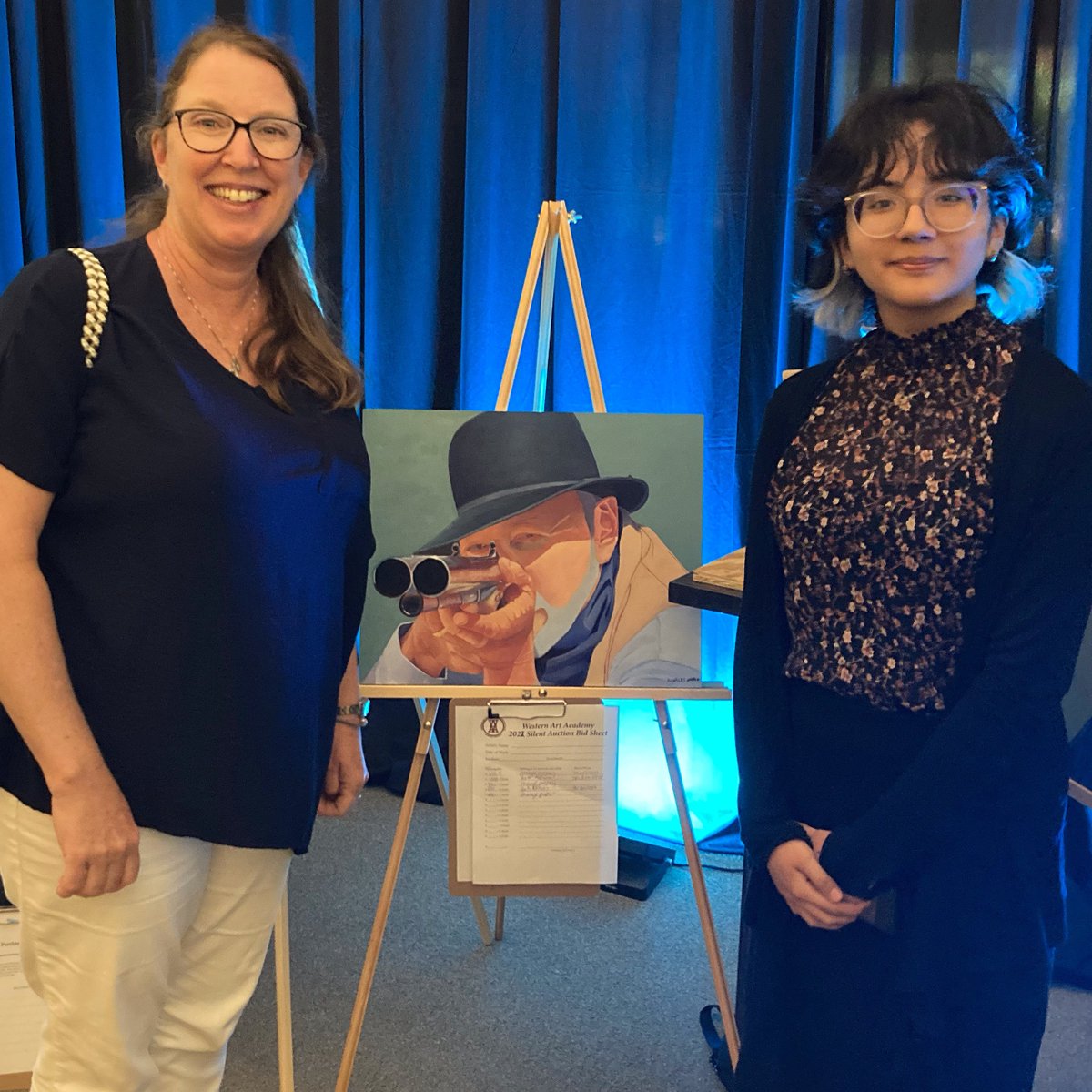 AliefHSArt's tweet photo. Congratulations to @ElsikHighSchool art student Dana Rosales for being named a Western Art Academy Scholar this summer!!! Dana was one of only two students in Alief to receive this prestigious award! @aliefFineArts @AliefISD https://t.co/D53f9O9FPy