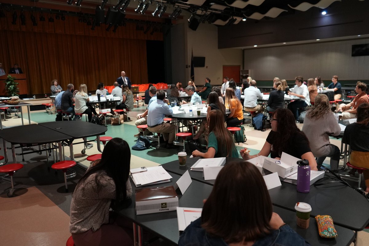 WASDSchools's tweet photo. Our newly hired teachers are engaged in new teacher induction, which consists of targeted professional development designed to orient them to #WASD and the art of #teaching and #learning. Welcome! 🍎

#WASDProud #MillionaireProud https://t.co/Dttf4PF57G