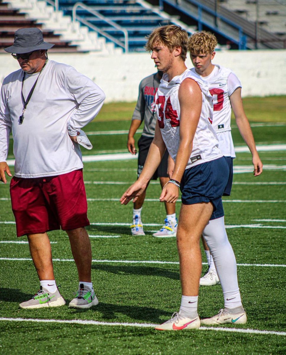 Blake Morros💣 tweet media