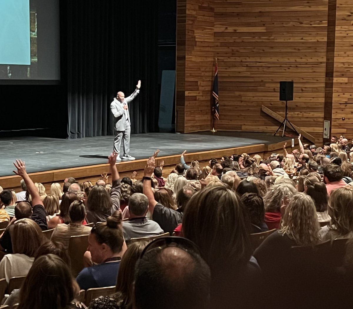 newtoneducator's tweet photo. @RJMotivates stoking the fire with the hard working educators in LCSD1 !!! https://t.co/K4MEaUPtxA