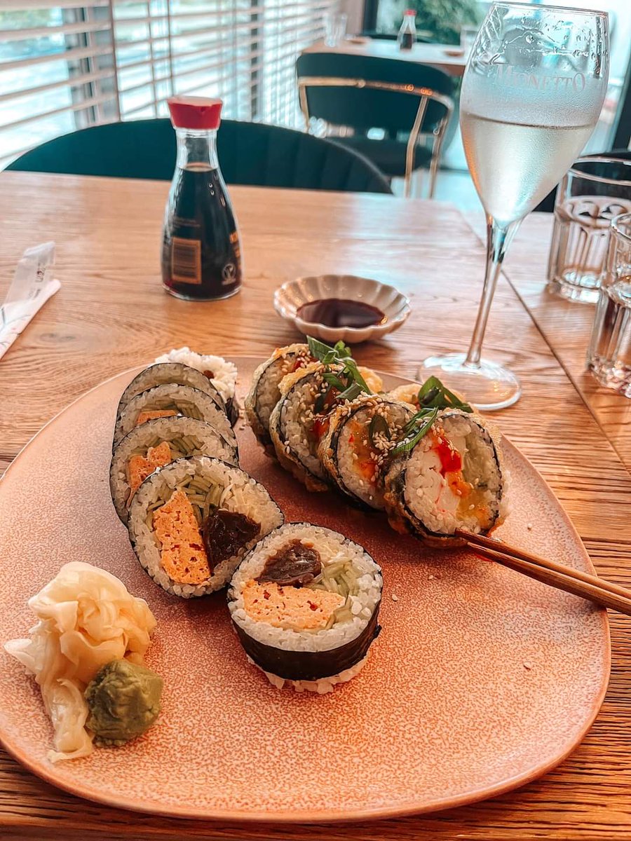 Lubicie? 

#sushi 
#WINNER 
#FF 
#tagteam