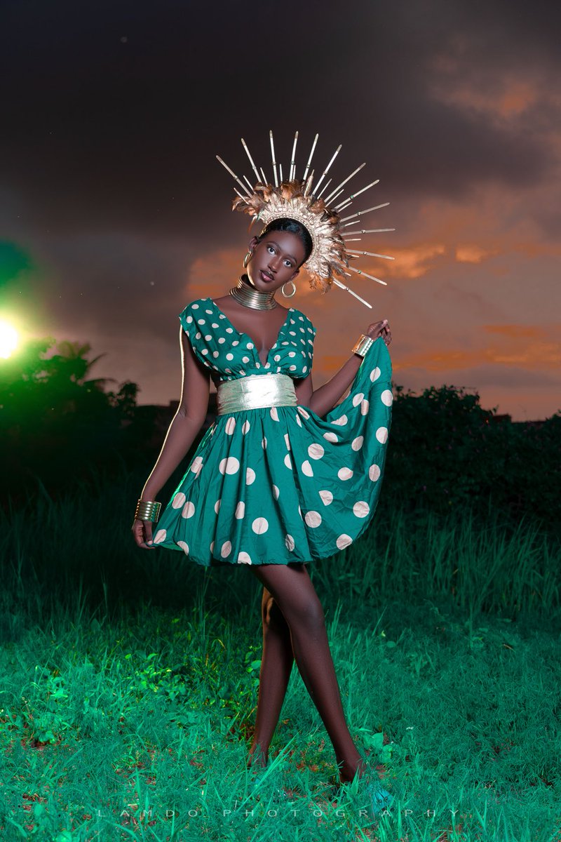 lamdophotograph's tweet photo. Femme africaine sénégalaise 🇸🇳📸✌🏽 https://t.co/MTLT7YtSEw