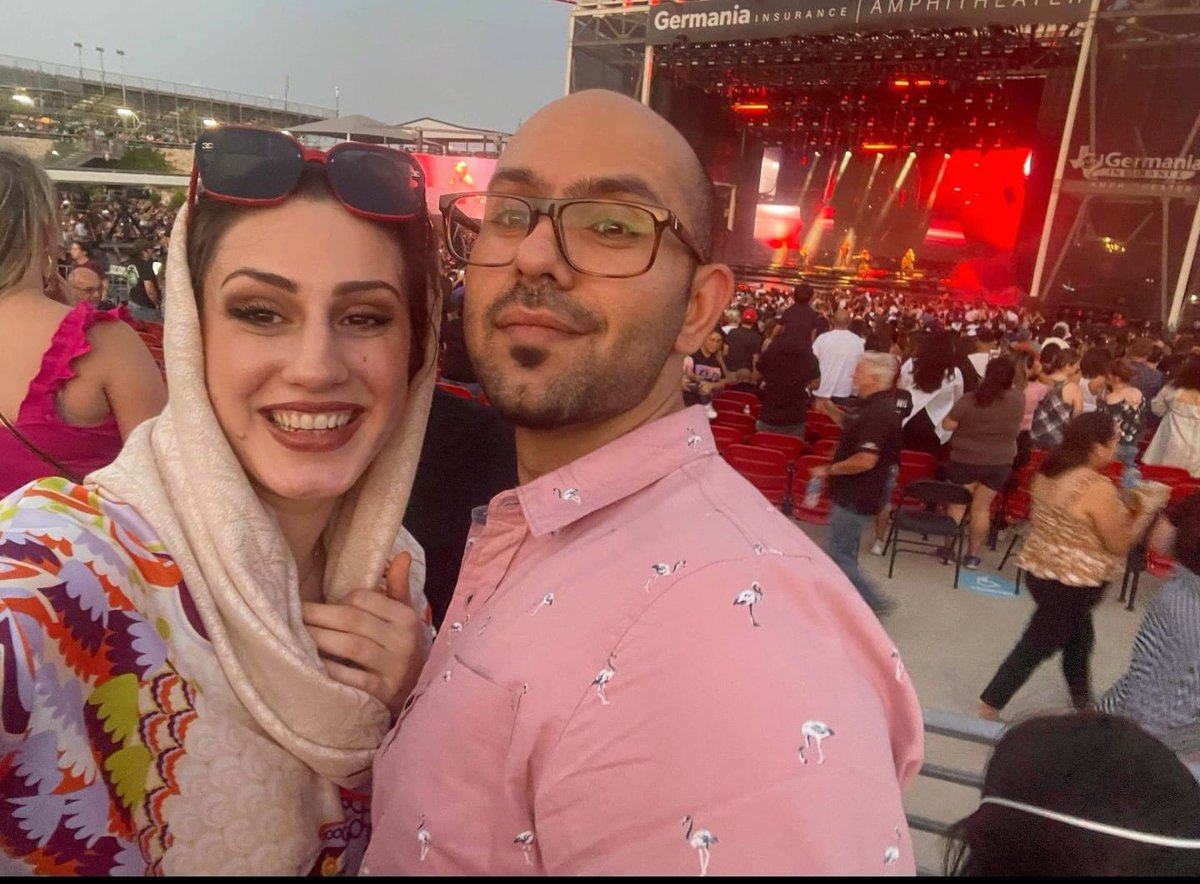 uthsaim's tweet photo. Our next outstanding PGY3 is Osamah Altaee @OsamahBasilMD! He loves soccer, music festivals, potluck organizing, &amp; garden woodwork! He traveled to 30+ states for his own STEP1 tutoring company that he started. He is applying for Cardiology this year #cardiotwitter @ACCinTouch https://t.co/a26Q23lae8