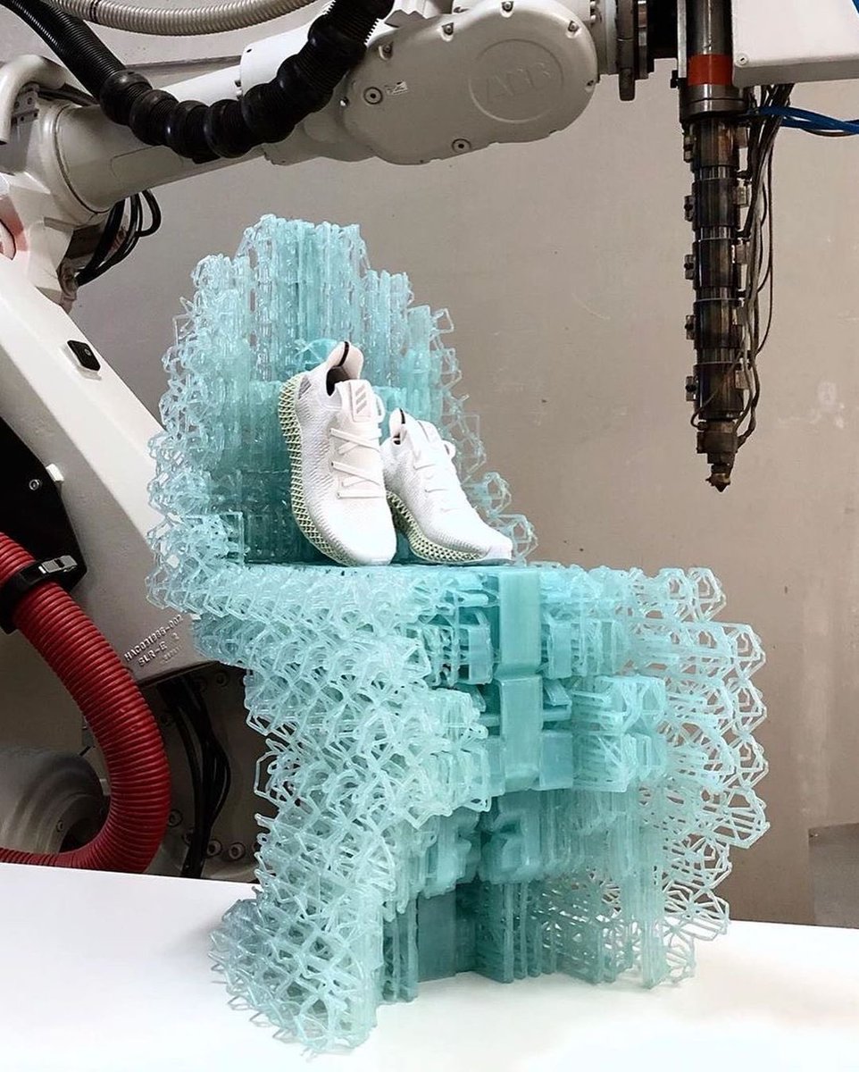 parametricarch's tweet photo. 3dprinted sneakers on a 3dprinted chair! Adidas Alphaedge 4D FutureCraft vs VoxelChair v1.0 by @jimenezgmanuel and @GillesRetsin - Design Computation Lab with Nagami.
#3dprinting #3dprinter #3dprinted #3dprint #adidas #adidasshoes #adidasfuturecraft #Adidas4D https://t.co/E0NcVkx8g9