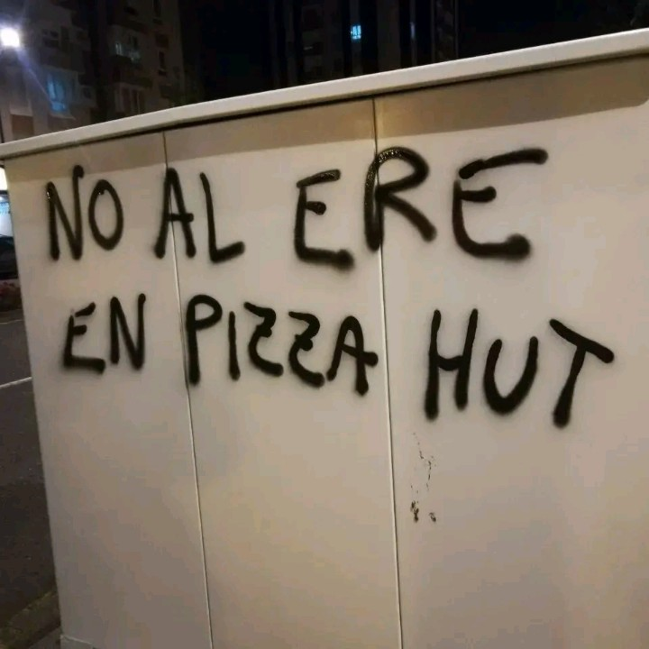 acciondirect's tweet photo. #EREPizzaHUT Food Delivery Brands, dueño de las marcas #PizzaHut #telepizza ha cerrado 23 tiendas y ha dejado en la calle a más de 350 trabajadoras, a pesar de tener beneficios  #MarcaEspaña #Gijón 
#ReformaLaboral

@PizzaHut_ES @telepizza_es @yumbrands @pizzahut  
@SofCastanon https://t.co/yNJ5TcSwUx