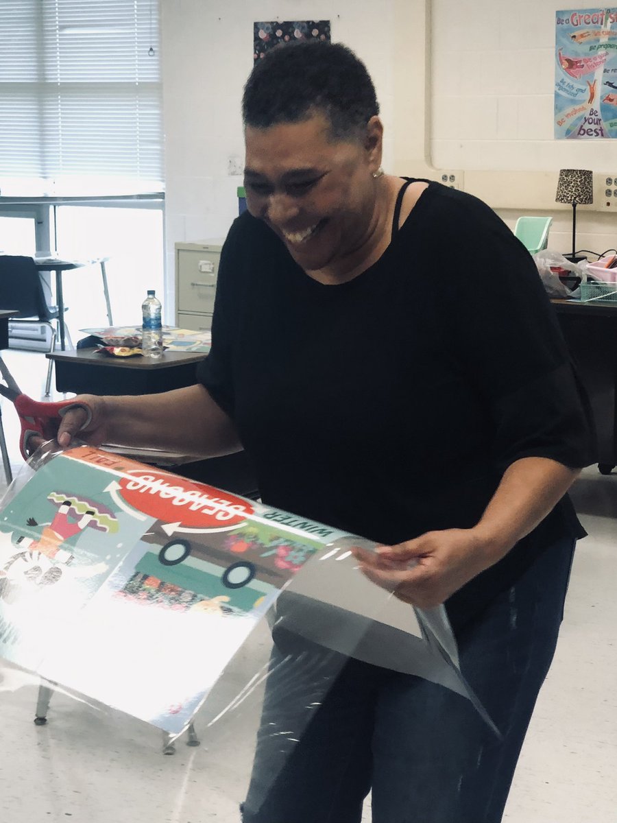 tammi_ward's tweet photo. Welcome to @HC_BPS and the @HCPS01 Work Family ❣️#allinforlearning #makingadifference #newthinking4newtimes https://t.co/GT1w55pWtg