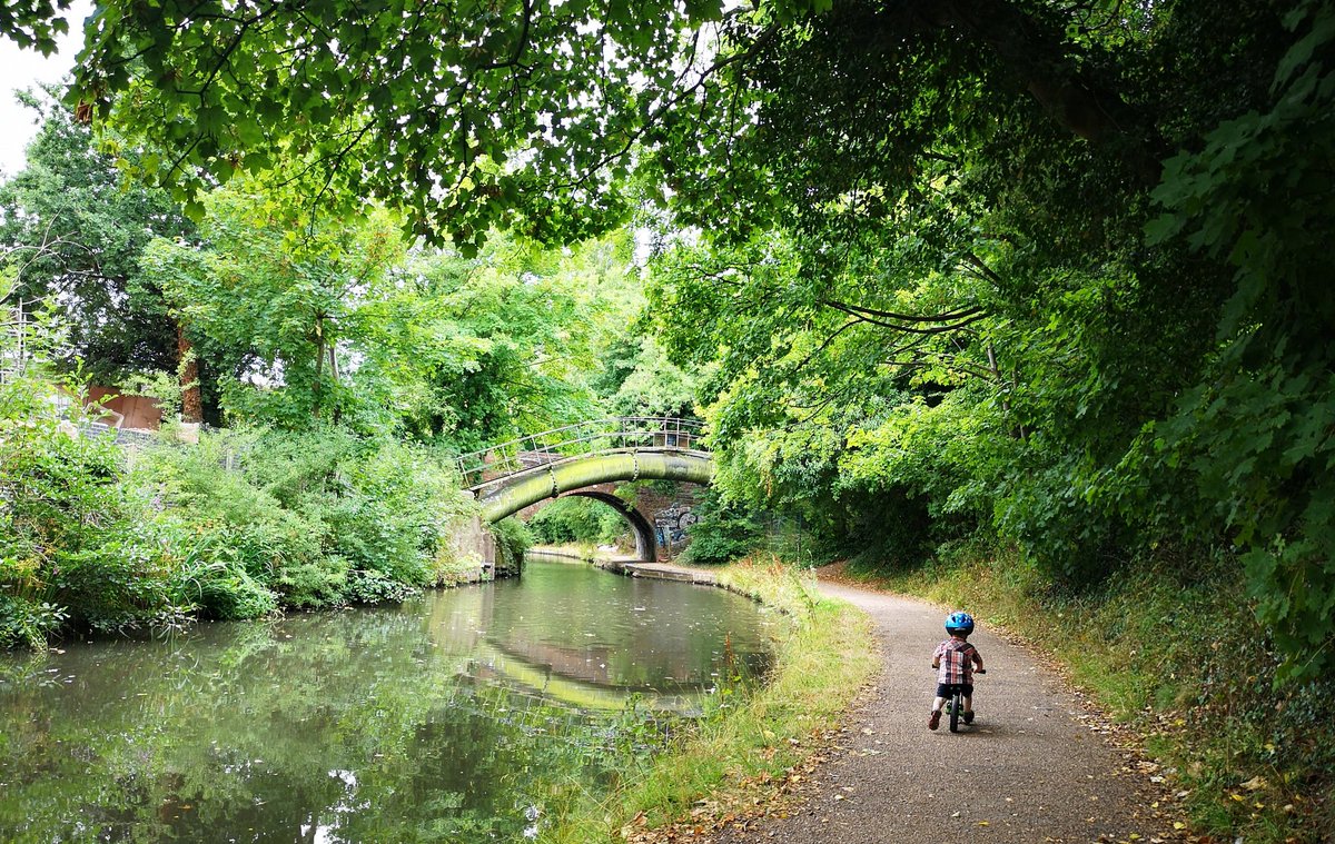 He's been on this bit of towpath hundreds of times but this is his first time on his own two wheels.  He smashed it.  Only one tiny 'near water wobble' when he was too busy looking for blackberries to eat and not looking where he was going 😳😂 #RideAndShine #LifesBetterByWater