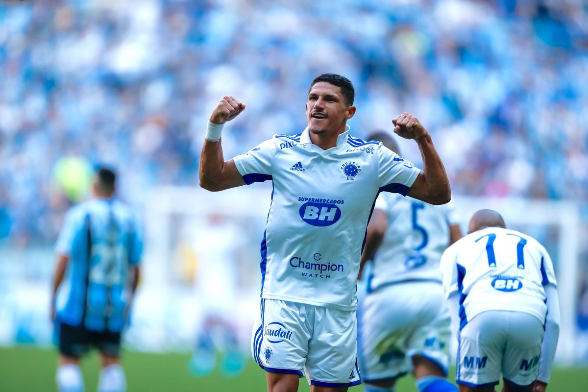 pixbet's tweet photo. Conta aí, parça! 🗣
Na escala jogos de patrocinados PIXBET, o saldo do final de semana deixou você online e roteando green 🤑 ou te estacionou no sinal vermelho? 🥵
#PIXBET #VemDePix #VemDePixbet #Apostas #DeuGreen #DeuRed https://t.co/vb5fQtLAUR