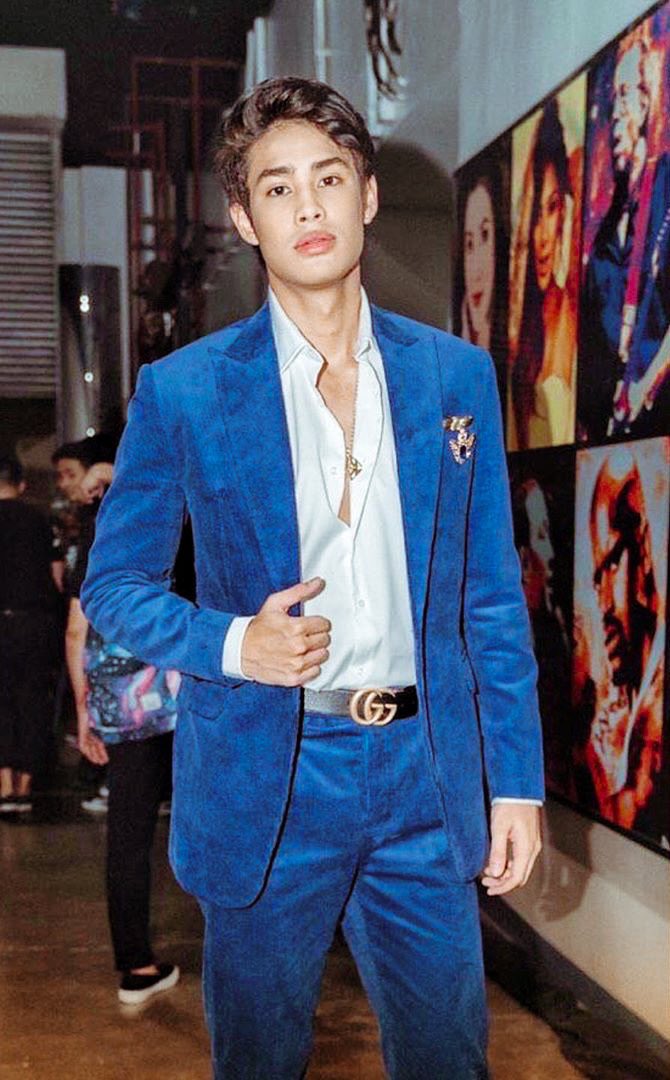 xclusivelyUBE's tweet photo. 💖 11:11 💖
DONKISS PA RIN
DONKISS LAGI'T LAGI
DONKISS and DONKISSFAM HAPPINESS

✨ DonKiss Family ✨
#DonKiss l #DonKissFam 

DONNY PANGILINAN | KISSES DELAVIN https://t.co/rNM46nIcUU