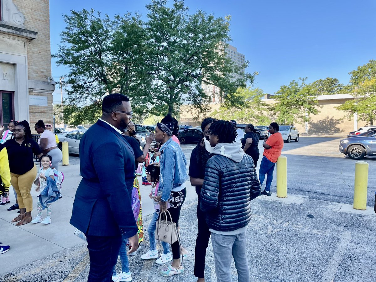 Happy First Day of School to all of our young scholars. Today, I got a chance to welcome some young students and their teachers back to school. Here’s to a successful year!