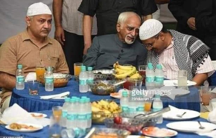 Mehulpa5446546's tweet photo. वाह महाराणा प्रताप के वंशज।
@ArvindKejriwal 
@msisodia 
@isudan_gadhvi https://t.co/EVl1H2uio2