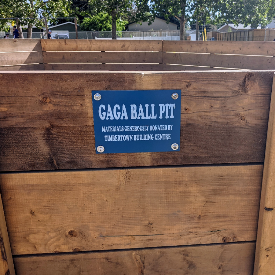 TricoCentre's tweet image. A big shout out is due to Tim Snell and crew at #TimberTown Building Centre at 230 42 Avenue SE! They generously donated the materials for our new gaga ball pit, where kids can play a fast-paced version of dodge ball. It's been used a lot this summer!

#calgary  #supportlocal
