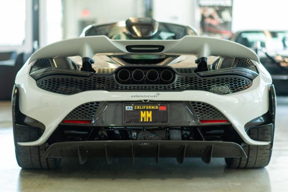 IDPorn_eth's tweet photo. Looking this good should be outlawed!

#mm #vanityplates #imageisall https://t.co/4KWcBDtsj6