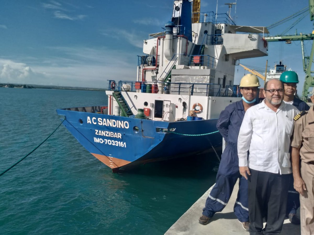 Esta mañana arribó a #Cuba procedente de la hermana República de #Nicaragua el buque Augusto C. Sandino. La embarcación trae un donativo de alimentos de parte del pueblo y gobierno nicaragüenses.
¡Muchas gracias!