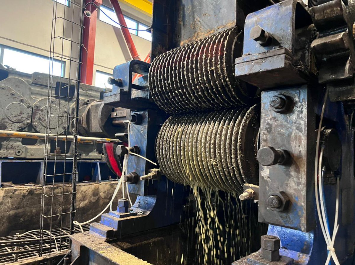 Tests on the mill - post maintenance. 

Ensuring we are ready to resume harvesting <a href="/CaneCoLtd/">CaneCo</a> this week!