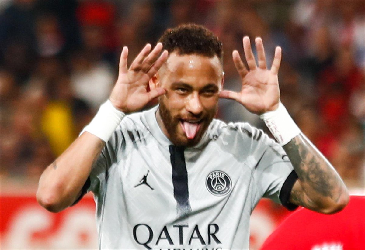 4 partidos oficiales lleva Neymar: ha marcado 7 goles y dado 7 asistencias. Vaya hambre de Mundial tiene este tío