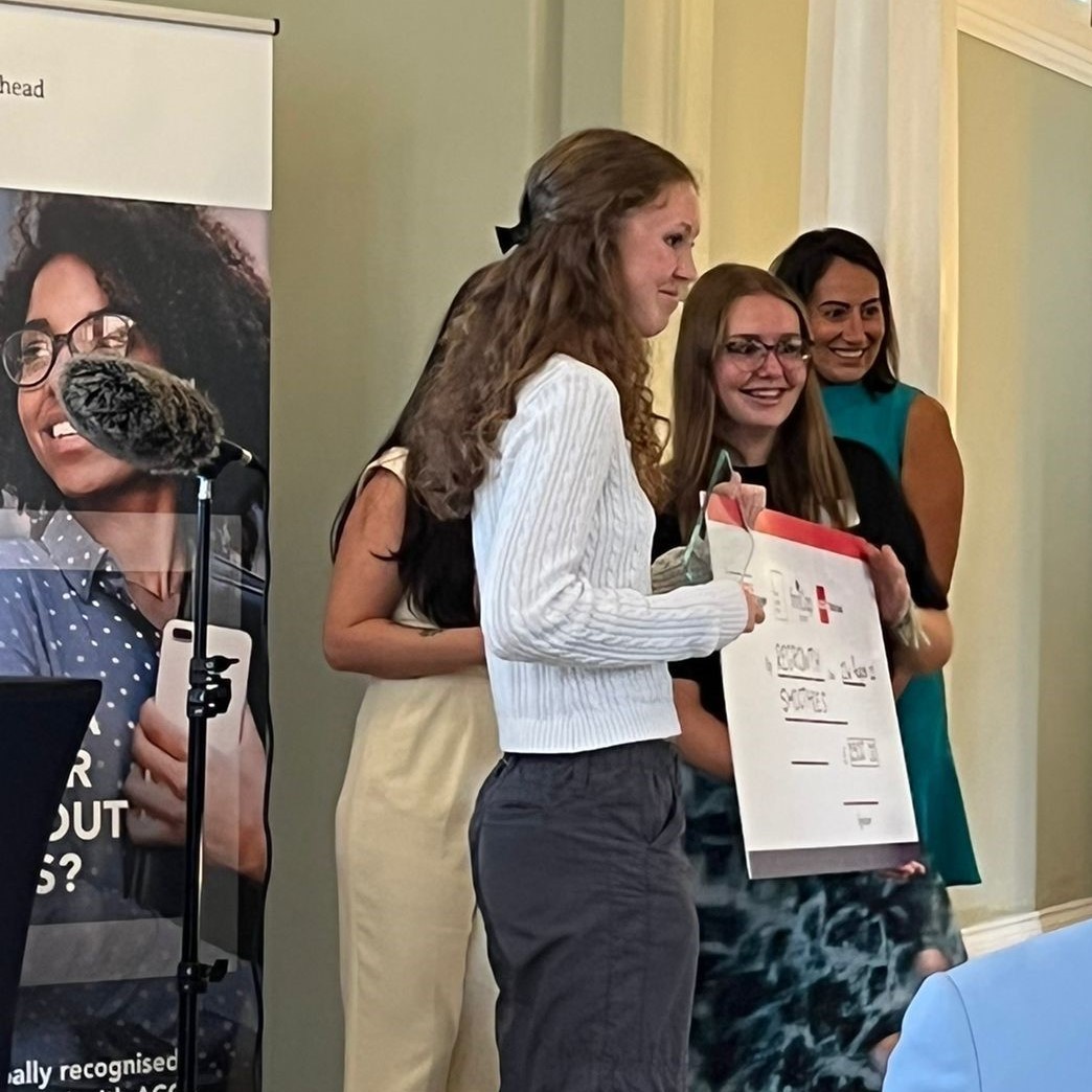 ACCA_UK's tweet photo. In second place, many congratulations go to AAlbumdesigns, Regrowth Smoothies and The Young Voice. They each get £1,500 and six months mentoring. @YourGamePlanUK
#SideHustle22 #GenerationPossible https://t.co/aKUUi3PfkK