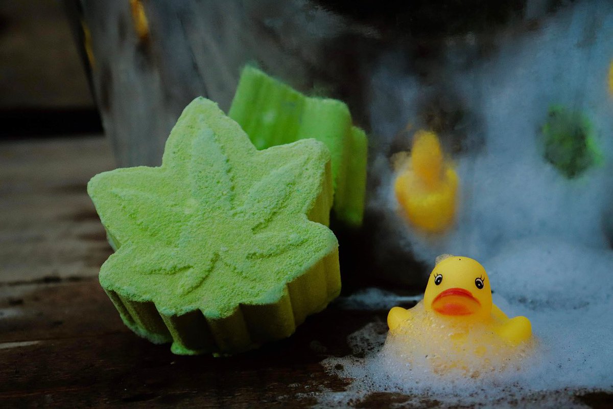 We partnered up with <a href="/CannabisViridis/">Viridis Cannabis</a> to make these incredible cbd bath bombs! If you’re in Alberta, Ont., Sask or Manitoba, ask your local dispensary to carry Viridis Zen Citrus bath bomb.  There’s nothing cooler than supporting small businesses in a corporate world industry❤️