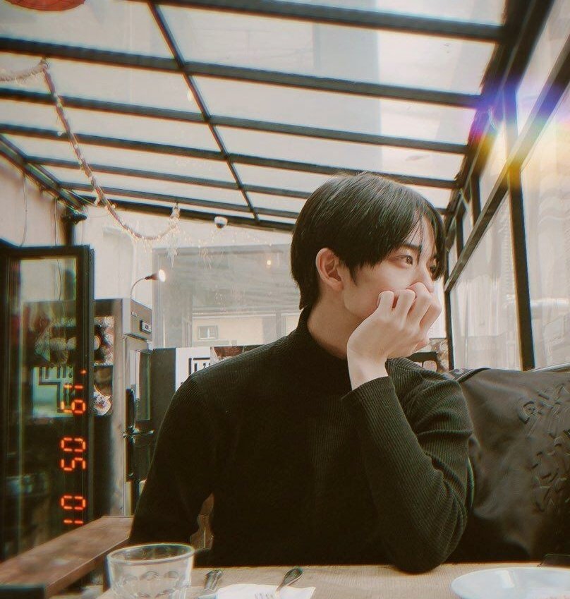 Two different dates but same pose

#CIX #씨아이엑스 #OKNot #OK_Episode1 #CIX458 #BAEJINYOUNG #배진영 #FIXSelcaDay #FSD