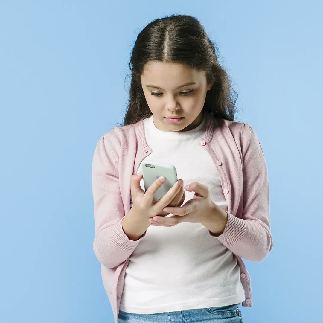 dmoat_Inc's tweet photo. Parenting tip: Know where and how much time your kids are spending online. https://t.co/XifgOsRgNw
