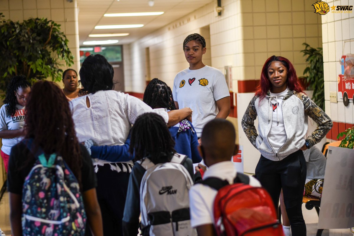 UAPBLionsWBB's tweet photo. James Matthews Elementary School: Welcome Back Scholars 📚✏️📓 https://t.co/FRdp8PNvP9