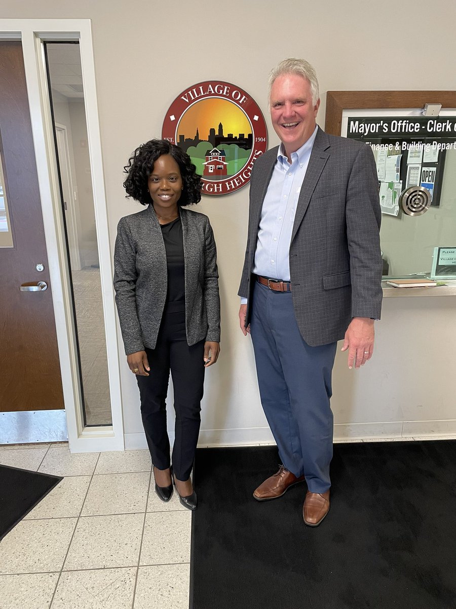 chrisronayne's tweet photo. Great to visit the Village of Newburgh Hts &amp; Mayor Gigi Traore @gigitraore today. Established in 1904 Newburgh Hts is home to the Audubon certified 9-hole ⛳️ course @ Washington Park &amp; the Tiger Woods First Tee program. Visit the Village &amp; take in the green space &amp; century homes. https://t.co/3QKiPWQXaF