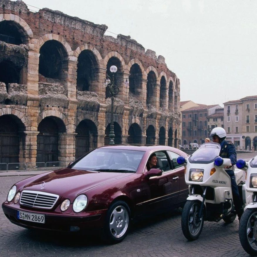 mercedesmodern's tweet photo. Mercedes-Benz CLK320 1997 (C208)

#modernclassic #CLK #CLK230 #CLK320 #C208 #W208 #mercedesbenz #mercedes https://t.co/pCsnz5Z4CZ