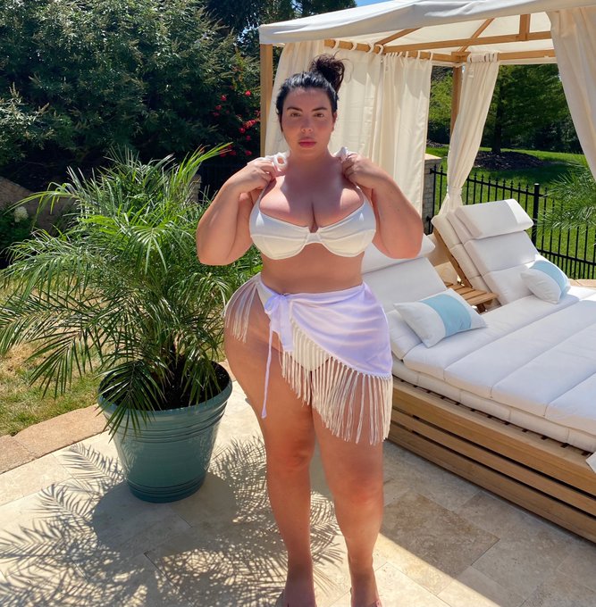 50% OFF for my Birthday week 🎂 top of my page ‼️🎁 Limited spots ‼️‼️ https://t.co/1WKw8n33jf