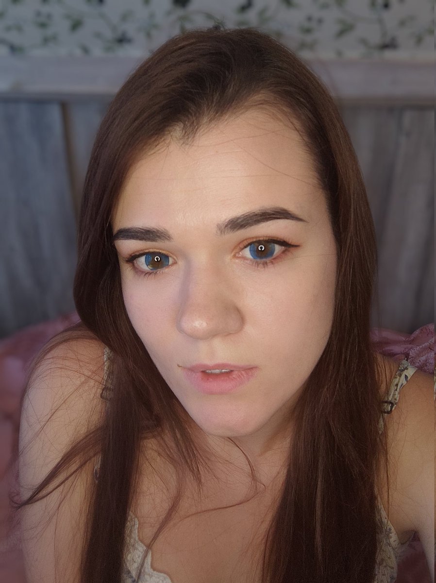 LelikTalks's tweet photo. I've bought new lenses 🥰 What do you think about it? ☺️ 

#cute #onlyfans #onlyfansbabe https://t.co/JjaE5V0DZJ