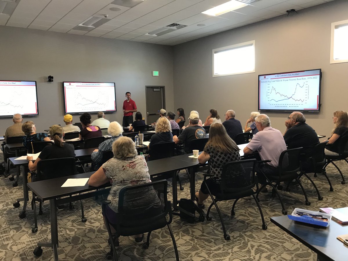 SAREMAN (@glesoing2) on Twitter photo Extension Educator Jim Jansen talks to participants in Auburn in Nemaha County at a Land Management Workshop this morning. <a href="/UNLExtension/">Nebraska Extension</a> Extension Educator Jim Jansen talks to participants in Auburn in Nemaha County at a Land Management Workshop this morning. <a href="/UNLExtension/">Nebraska Extension</a>