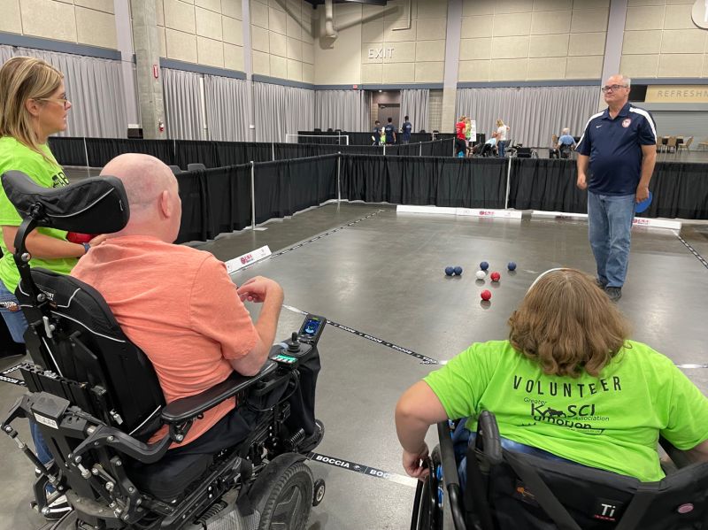karistubbs's tweet photo. Heartwarming weekend volunteering with my @stageslearning co-worker @FrankieKietzman at the #MidwestAbilitySummit! https://t.co/67VyCYTM8c #bocciaball #adaptedbikes https://t.co/dpC4rQfHif