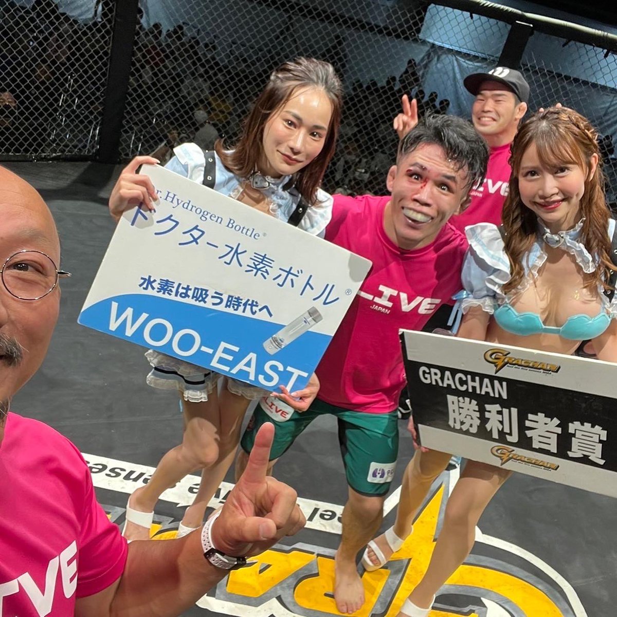anothersky123's tweet photo. 恐れながら申し上げます
aliveで正式に日曜日の
柔術クラスを担当させて頂く
ことになりました‼︎
皆様に楽しんでいただけるよう頑張りますのでよろしくお願いします😍　

心臓を捧げよ‼︎

#���術
#グラップリング
#hy柔術
#jiujitsu
#MMA
#ブルテリア格闘技ジム
#alive
#アニソン
#心臓を捧げよ https://t.co/UKmeg0FT3o