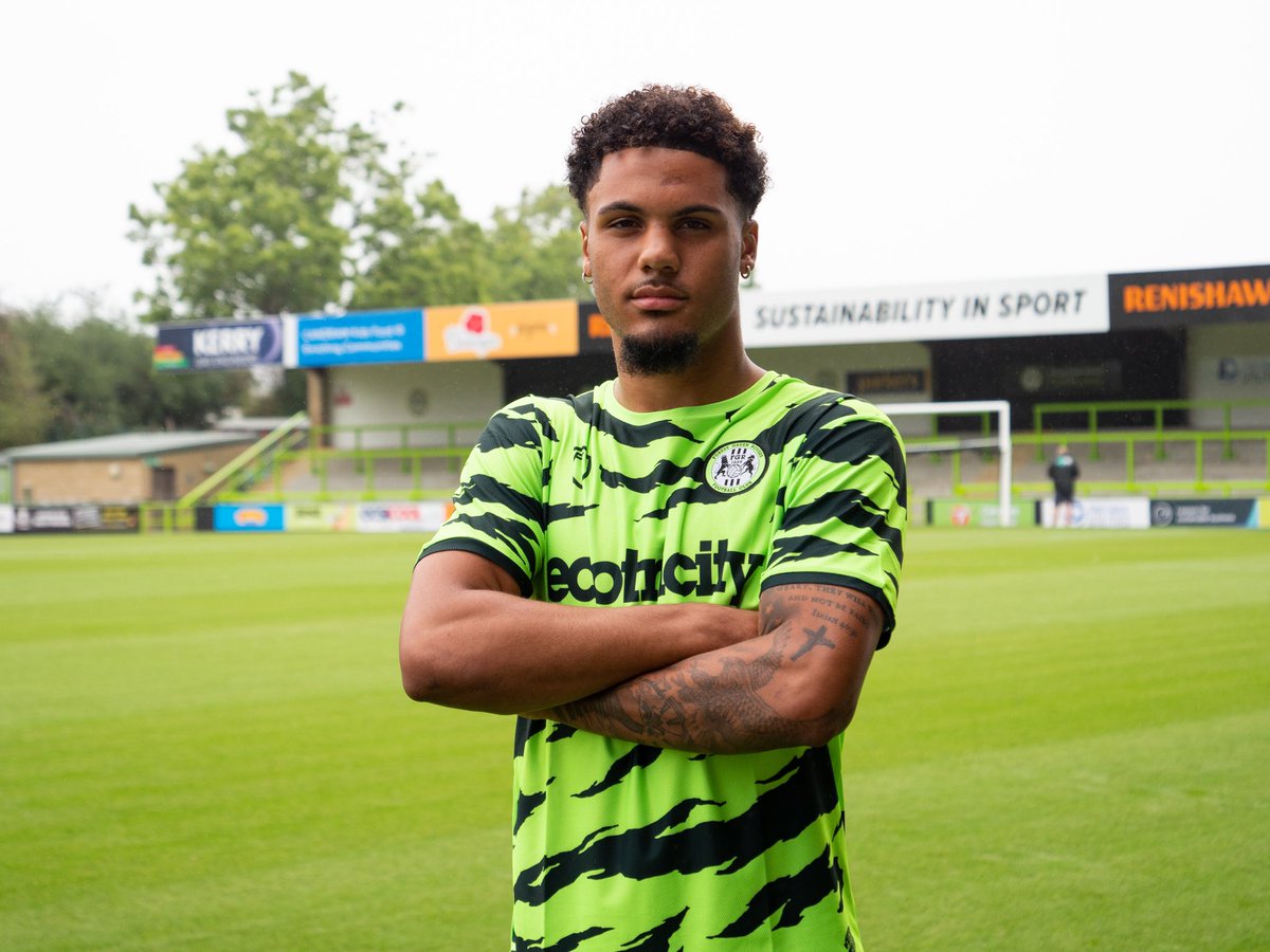 PeartHarris's tweet photo. Delighted to be here @fgrfc_official 💚
Let’s get to work!
#MPH25 https://t.co/xOtBY9FIRQ