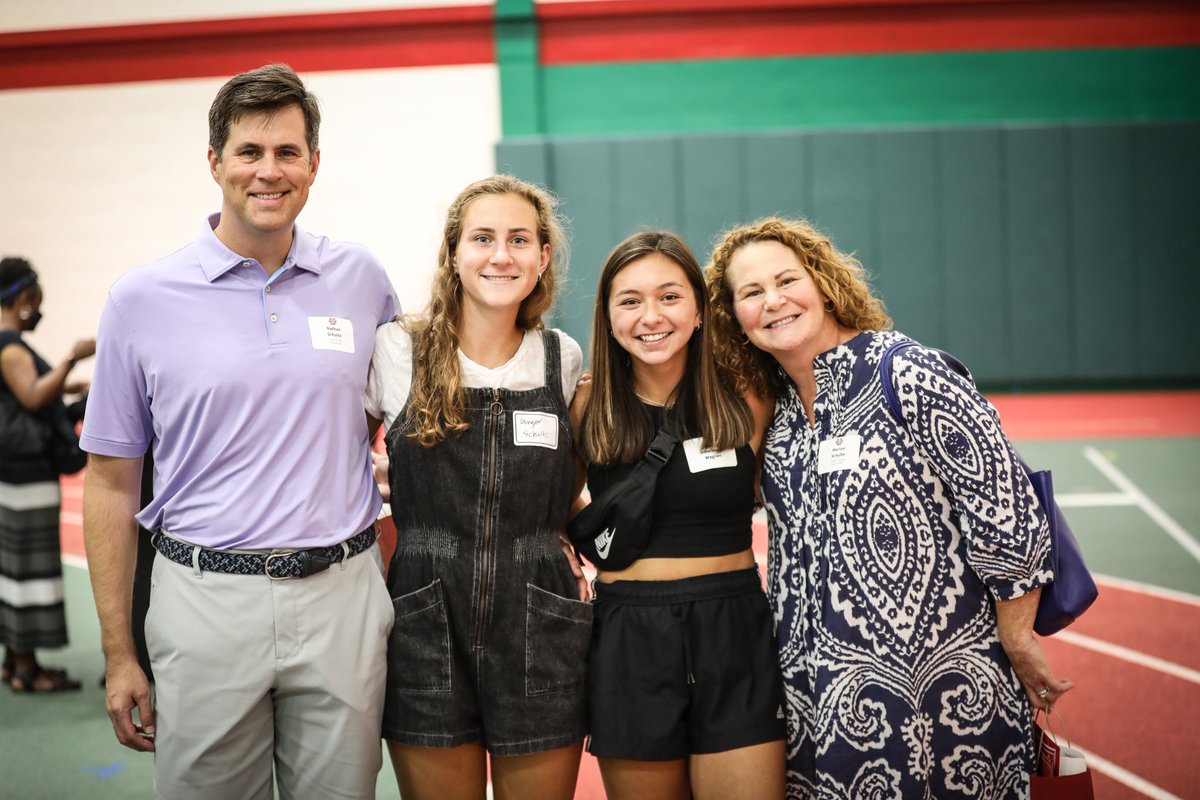 We had a great time welcoming our first-year parents &amp; families at the Scholar-Champion Welcome Reception yesterday! 

We’re looking forward to another great year ahead!