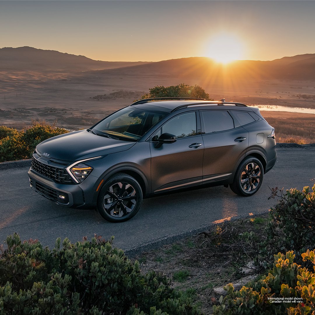 KiaCanada's tweet image. The all-new Sportage HEV and PHEV offers plenty of power under each hood. Both are equipped with powerful turbocharged hybrid powertrains that allow you the freedom to use both a gas engine and all-electric power.

Explore the new Sportage HEV and PHEV fal.cn/3rf2n