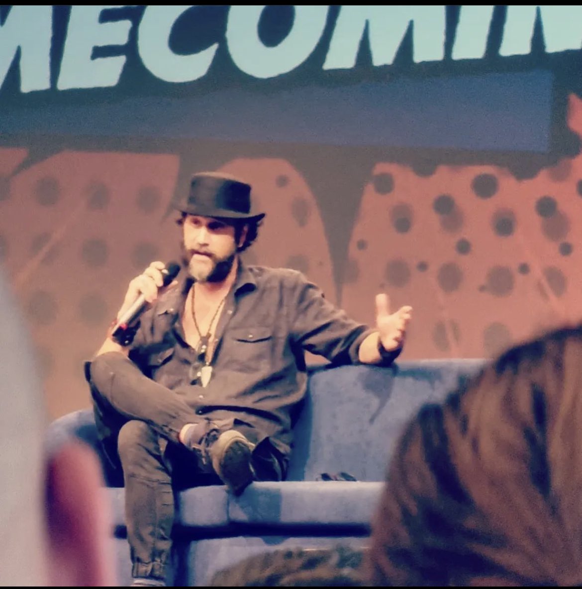 StefanKapicic's tweet photo. It was such a pleasure seeing you all @walescomiccon #wrexam #sundayfunday #2022 https://t.co/Ida688VuED