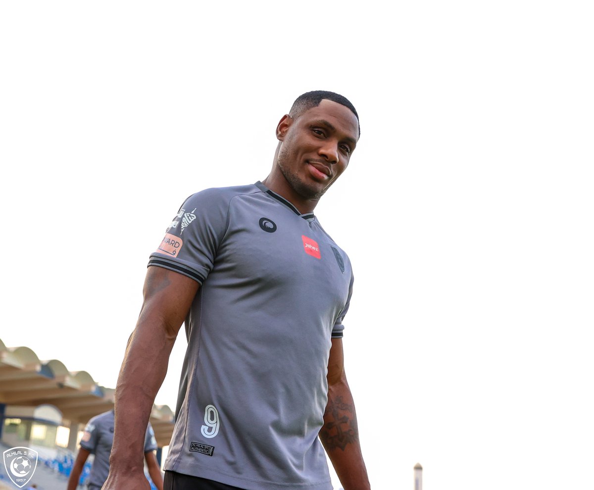 Alhilal_FC's tweet photo. 👋🏽 مســاء #الهلال 😍💙 https://t.co/uVRj5TUXQ2