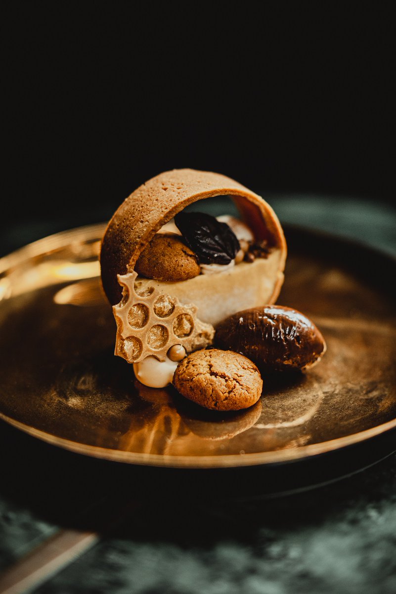 EllermanHouse's tweet photo. Extraordinary attention to detail defines the dining experience at Ellerman House. Every plate is bursting with flavour, beauty and creativity.
Kindly note an advance booking is essential.
#EllermanCuisine #OnlyEllerman #RelaisChateaux #LocalCuisine #SourceLocally https://t.co/zmTISwXzW2
