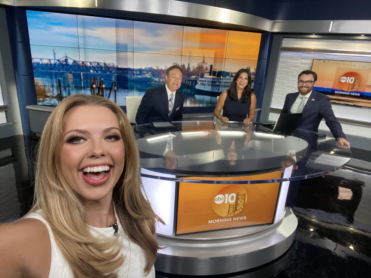 jordantolberttv's tweet photo. The team is ready to take on the week! Watch @ABC10 M-F from 5-7 am to see these smiles 😁 https://t.co/MZ1QiEOaZf