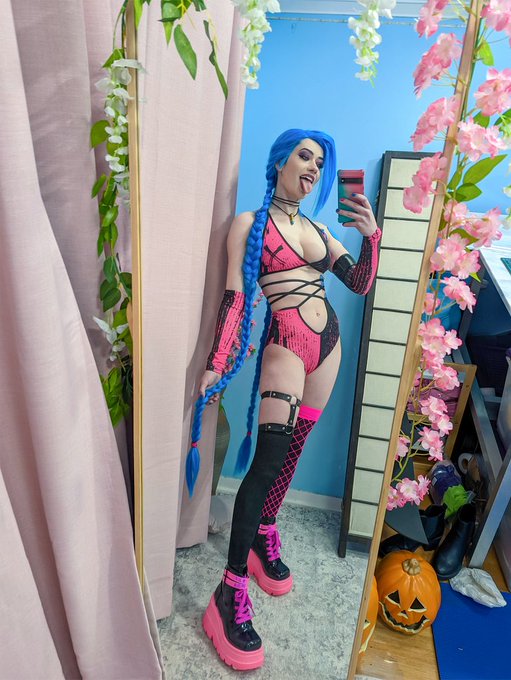 Jinx is coming soon to my Patreon and I am SO excited! This set is 🔥 I can't wait to post it ahhhhh!