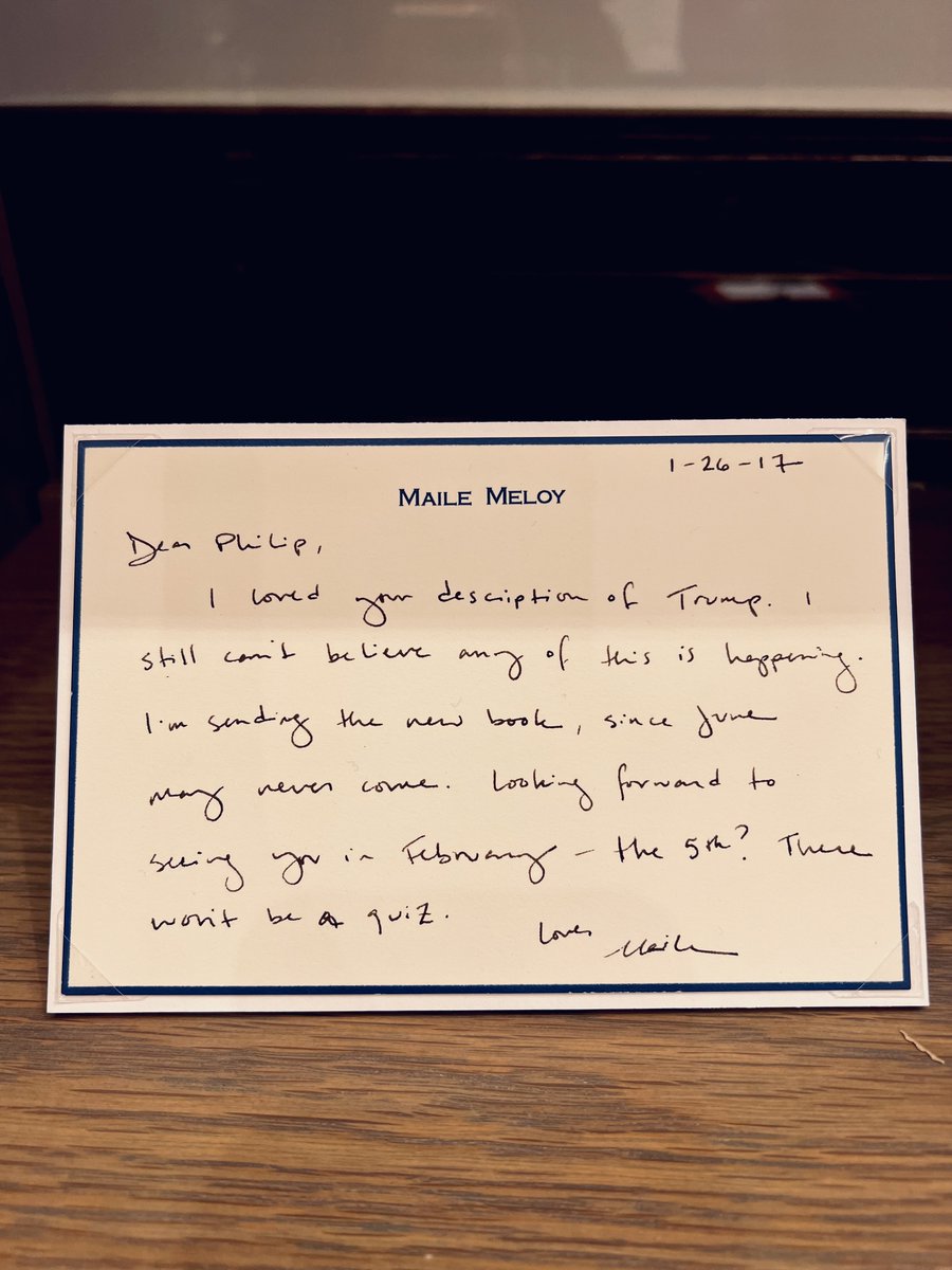 PhilipRoth_NPL's tweet photo. Here's a note Malie Meloy sent Philip Roth regarding former president, Donald Trump.
What are your thoughts?๐ญ
.
.
.
#PhilipRoth #MalieMeloy #2017 #Archive #Archivalwork https://t.co/wSP6y3ViJr