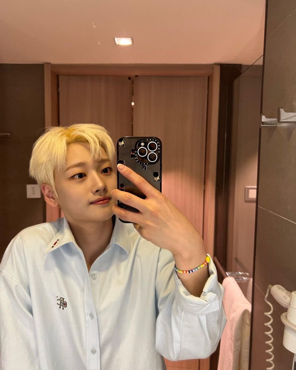 wei_source's tweet image. #위아이 #석화